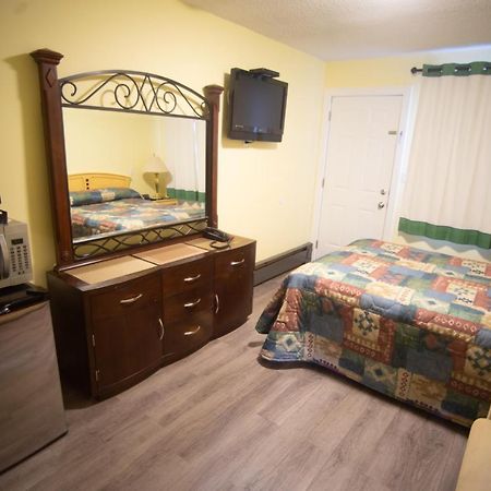 Stardust Motel Camrose Dış mekan fotoğraf
