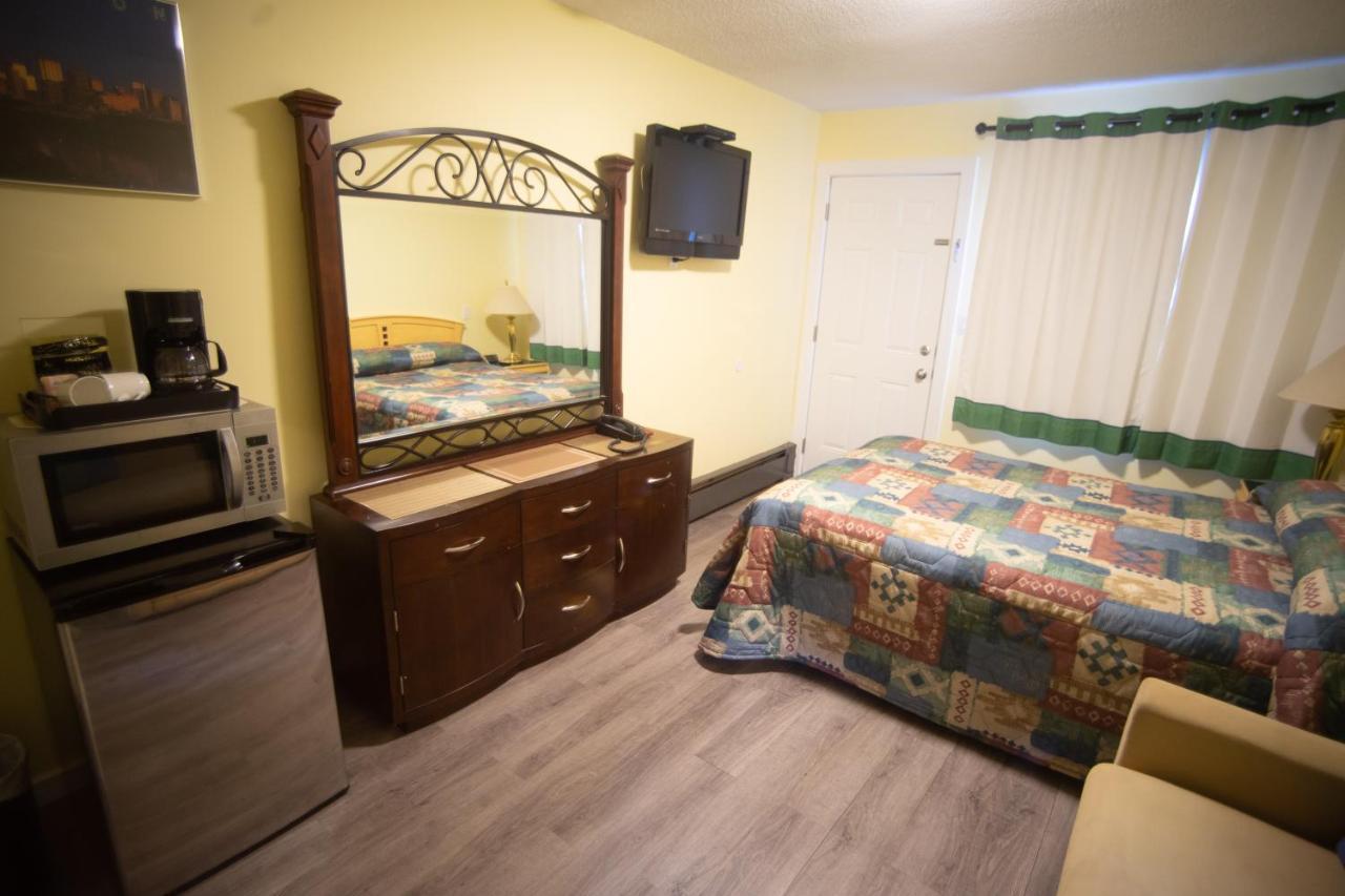 Stardust Motel Camrose Dış mekan fotoğraf